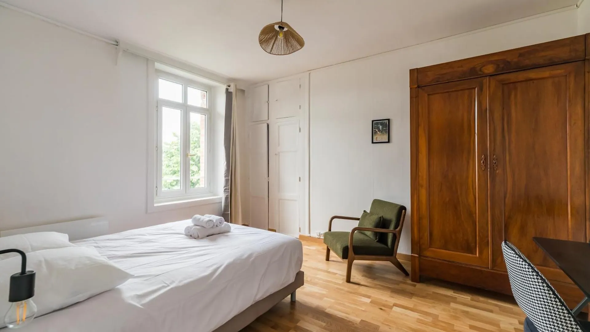Hotel Lefort - La Bretonne Authentique Guingamp 0*,  Francia